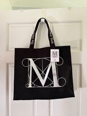 The Met New York Black Logo Tote Bag